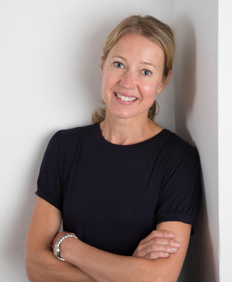 Portr&auml;tt av Christina Mattsson, f&ouml;rel&auml;sare